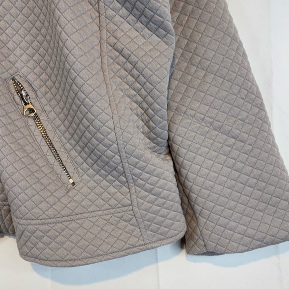 Torrid moto jacket grey quilted NWT size 5x (26/28) - Picture 6 of 15